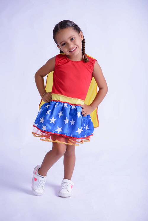 Fantasia  Mulher Maravilha Saia Estrela Infantil com Capa
