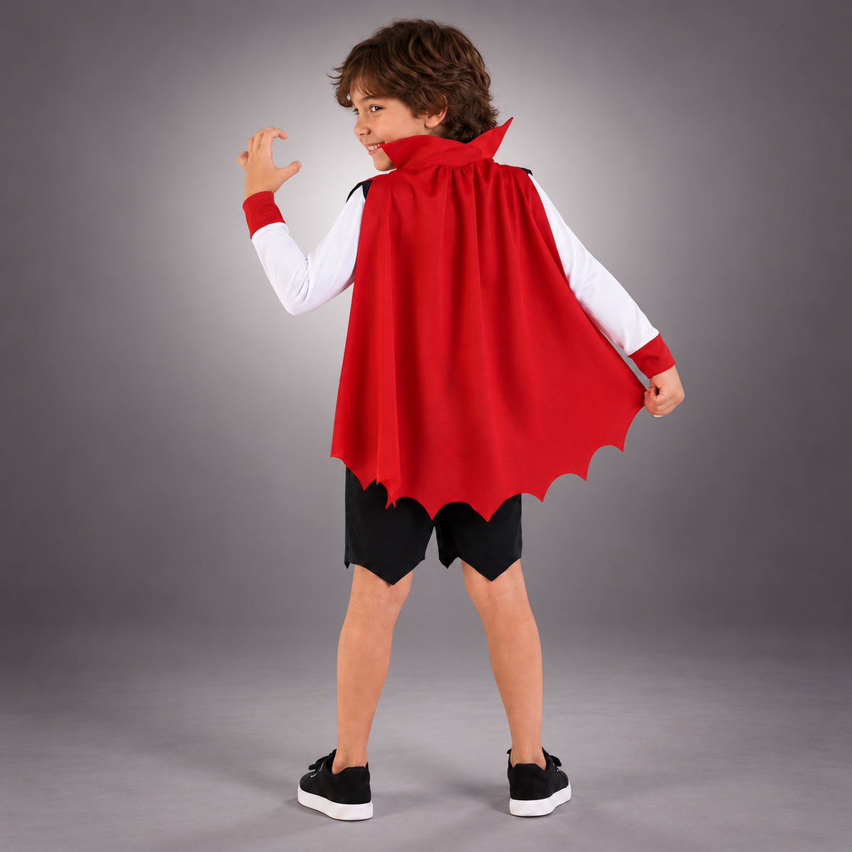 Fantasia Infantil Vampiro Masculina com Capa Vermelha